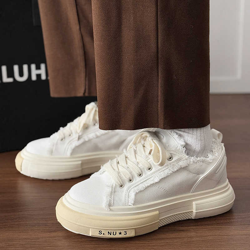 Scarpe da Skateboard con Tacco - Men'S Shoes Expensive Brands recensione e prezzo