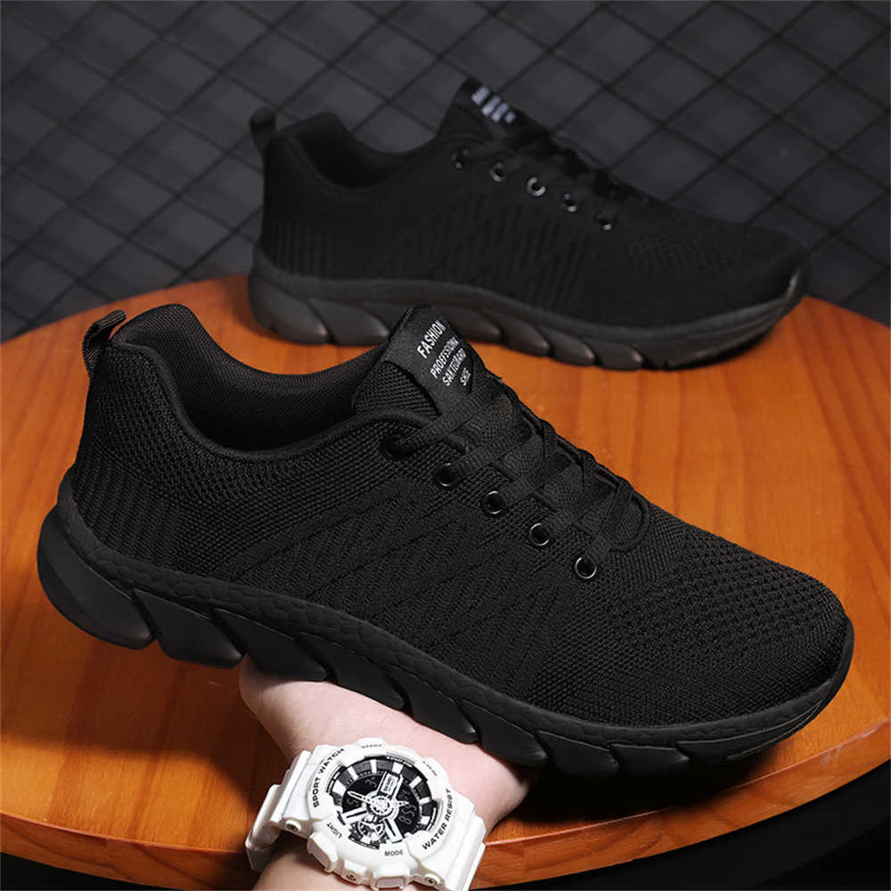Scarpe Sportive Bianche da Uom - Men Shoes Red recensione e prezzo
